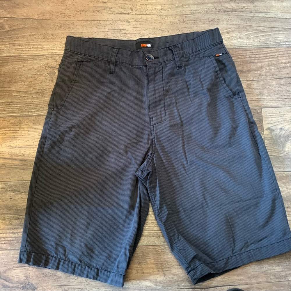 Men’s Striped Gray Amplify Shorts